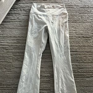 Alo Yoga Flare Leggings White Medium